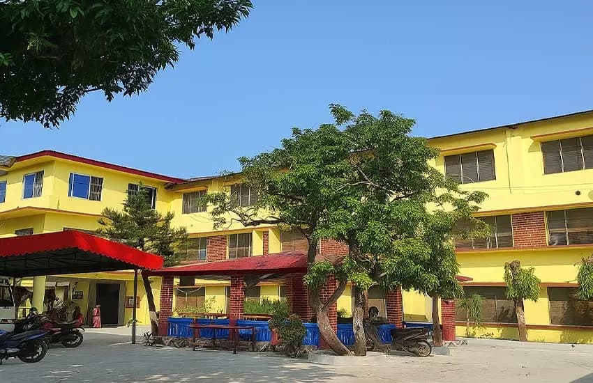 Institute of Medicine Announces New Undergraduate Programs